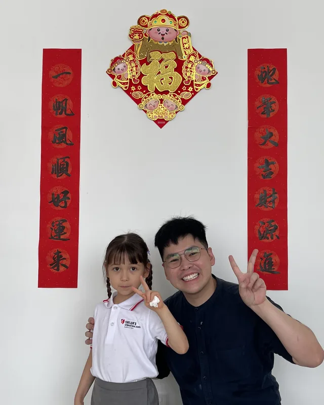 Ivory Dental team member with a young patient